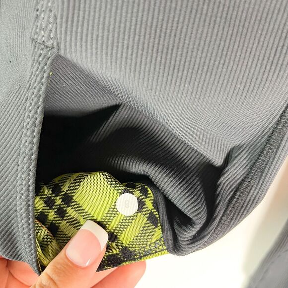Lululemonm Black & Green “Start It Up” Plaid Reversible Zip Up Jacket 8 - Picture 5 of 5